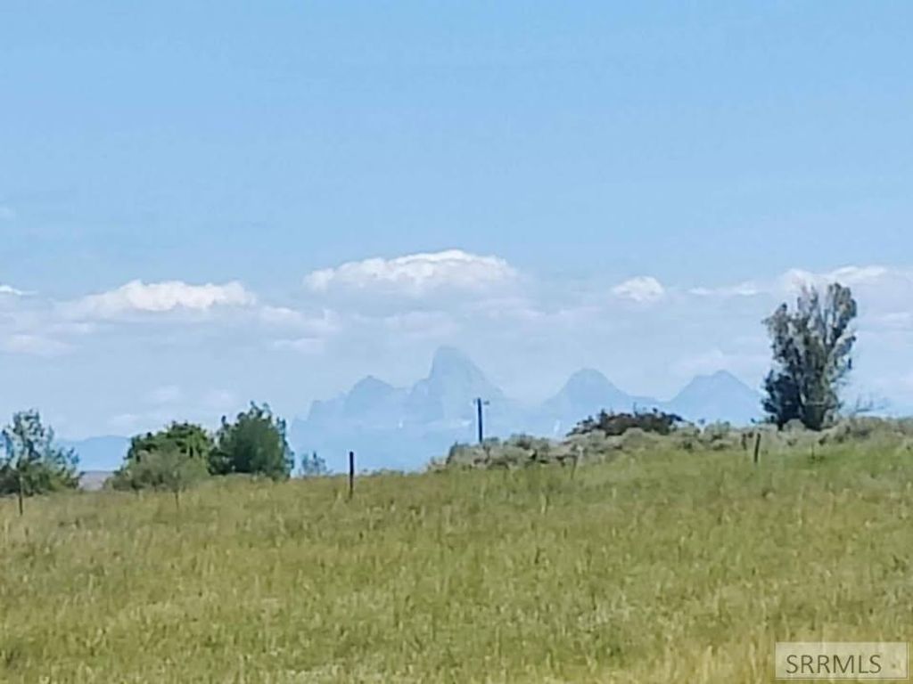 TBD E 700 N, St Anthony, ID 83445
