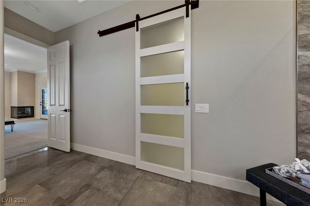 2548 Faiss Drive, Las Vegas, NV 89134