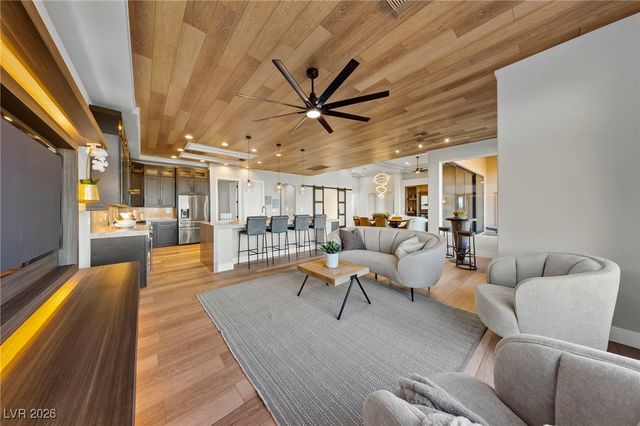 2548 Faiss Drive, Las Vegas, NV 89134