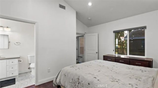 3131 Livonia Avenue, Los Angeles, CA 90034