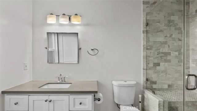 3131 Livonia Avenue, Los Angeles, CA 90034