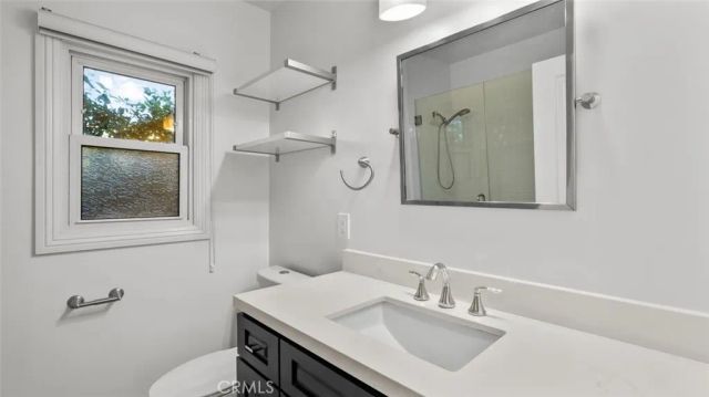 3131 Livonia Avenue, Los Angeles, CA 90034