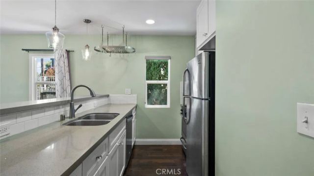 3131 Livonia Avenue, Los Angeles, CA 90034