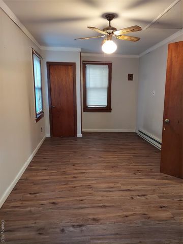 8 Central Avenue, White Lake, NY 12786