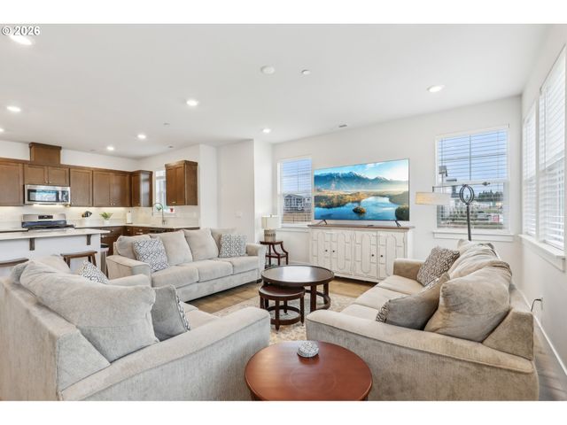 18436 Sw BUCKHORN Dr, Beaverton, OR 97007