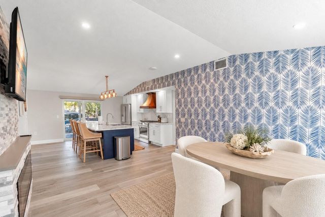 765 SAINT JUDES DRIVE N, Longboat Key, FL 34228