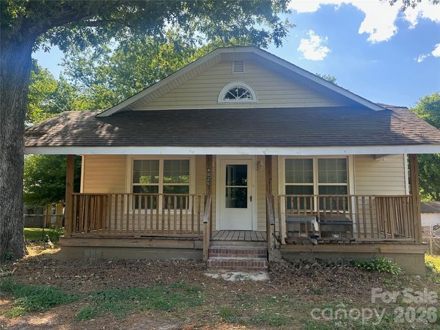 4028 Leo Street, Winston Salem, NC 27105