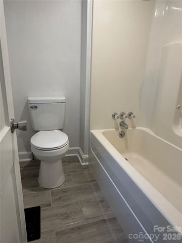 4028 Leo Street, Winston Salem, NC 27105