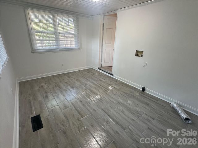 4028 Leo Street, Winston Salem, NC 27105