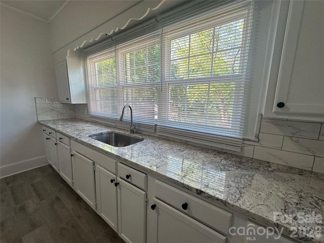 4028 Leo Street, Winston Salem, NC 27105