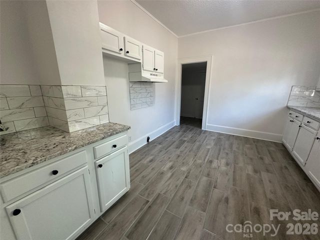 4028 Leo Street, Winston Salem, NC 27105
