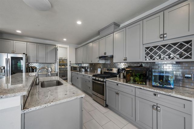 251 S Mill Street 380, Lewisville, TX 75057