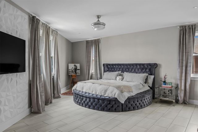 251 S Mill Street 380, Lewisville, TX 75057