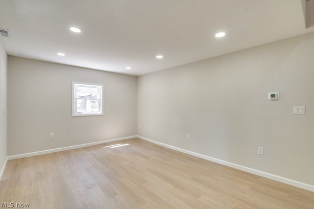2758 Oak Street, Willoughby Hills, OH 44094