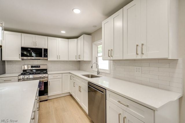 2758 Oak Street, Willoughby Hills, OH 44094