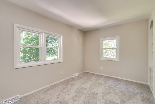 2758 Oak Street, Willoughby Hills, OH 44094