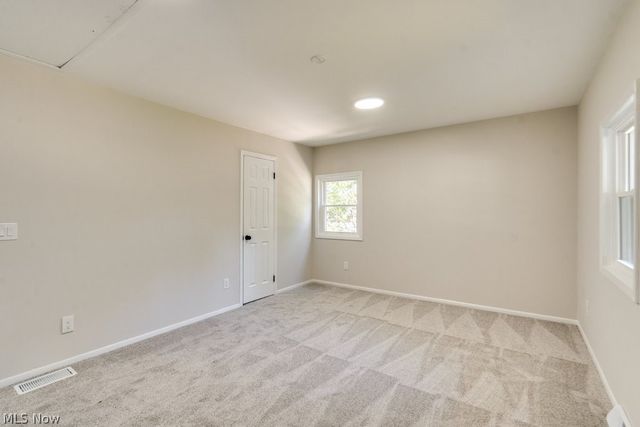 2758 Oak Street, Willoughby Hills, OH 44094