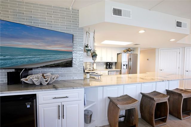6745 Seacomber Dr 1102, Port Aransas, TX 78373