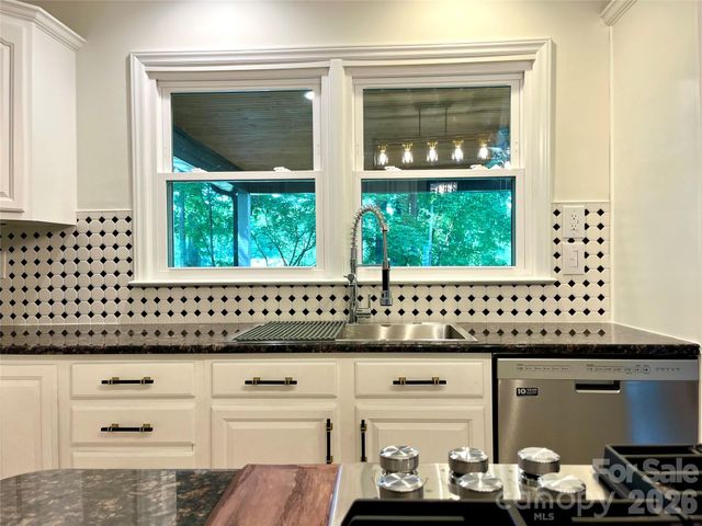 304 Travis Lane, Salisbury, NC 28146