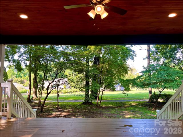 304 Travis Lane, Salisbury, NC 28146