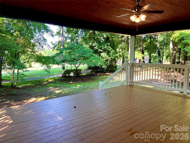 304 Travis Lane, Salisbury, NC 28146