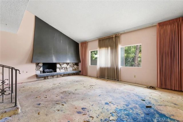 18112 Joshua Ln, Santa Ana, CA 92705