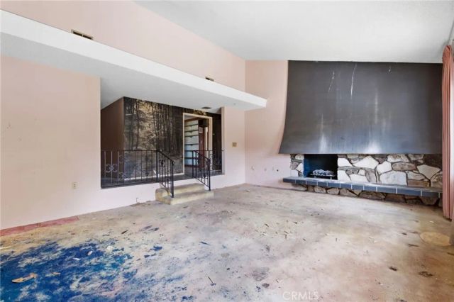 18112 Joshua Ln, Santa Ana, CA 92705