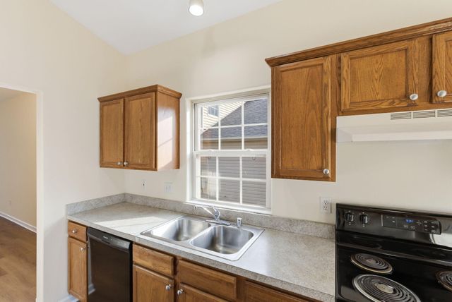 3005 Roundway Down Lane, Lexington, KY 40509