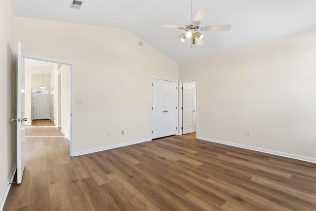 3005 Roundway Down Lane, Lexington, KY 40509