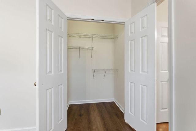 3005 Roundway Down Lane, Lexington, KY 40509