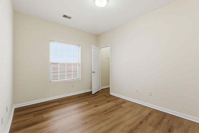 3005 Roundway Down Lane, Lexington, KY 40509