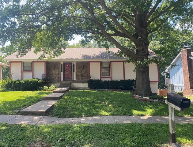 8108 N Serene Avenue, Kansas City, MO 64152