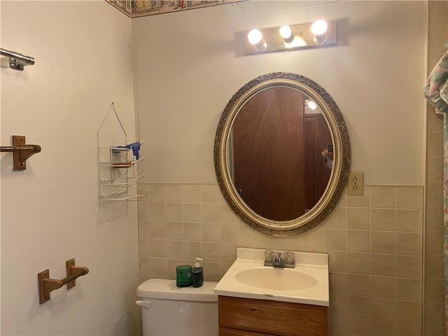 8108 N Serene Avenue, Kansas City, MO 64152