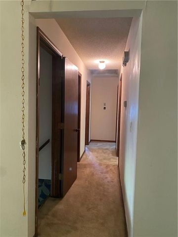 8108 N Serene Avenue, Kansas City, MO 64152