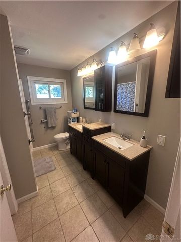 4435 Reading Road, Dayton, OH 45420