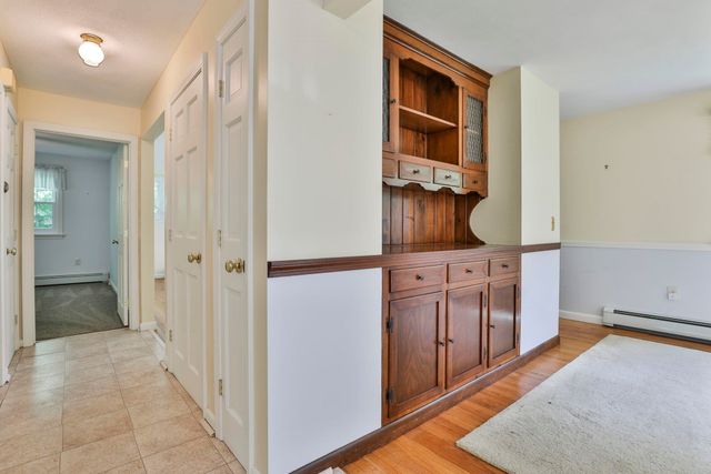2 Hillside Drive, Hudson, NH 03051