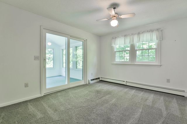 2 Hillside Drive, Hudson, NH 03051