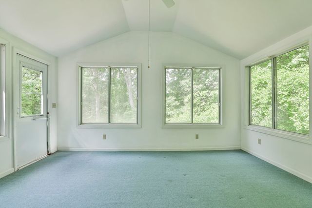 2 Hillside Drive, Hudson, NH 03051