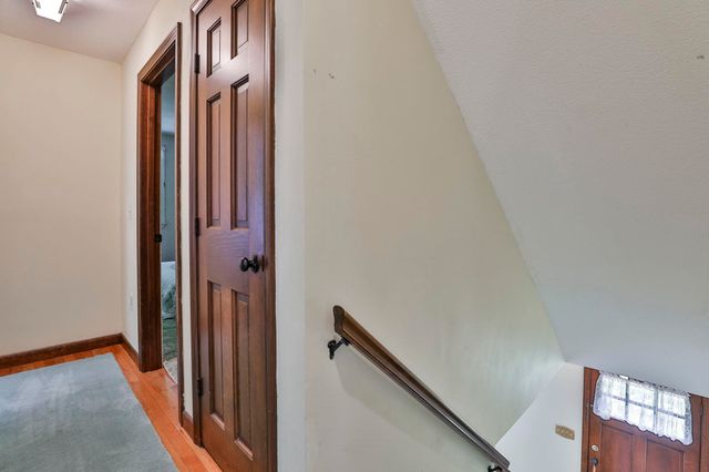 2 Hillside Drive, Hudson, NH 03051