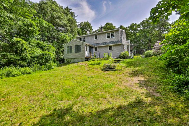2 Hillside Drive, Hudson, NH 03051