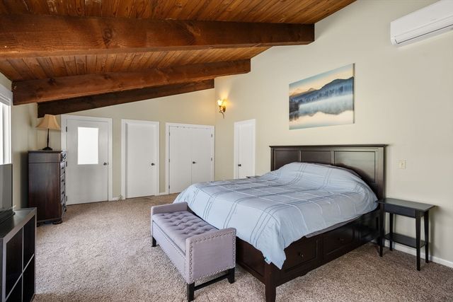 6 Cranberry Ln, Hudson, MA 01749