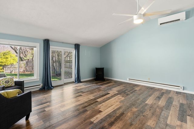 6 Cranberry Ln, Hudson, MA 01749