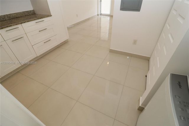 540 74th Street 3, Miami Beach, FL 33141