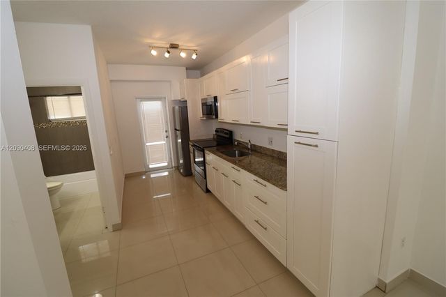 540 74th Street 3, Miami Beach, FL 33141