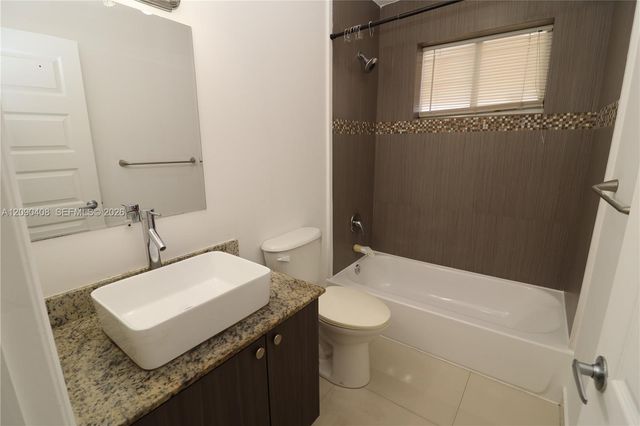 540 74th Street 3, Miami Beach, FL 33141