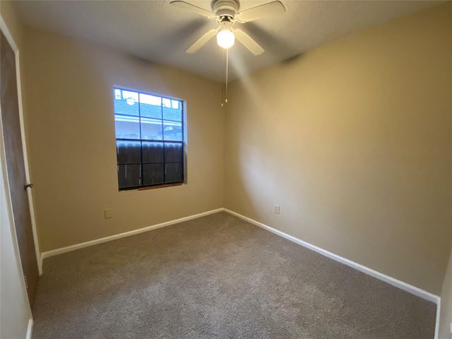 28629 Netawaka, Huntsville, TX 77320