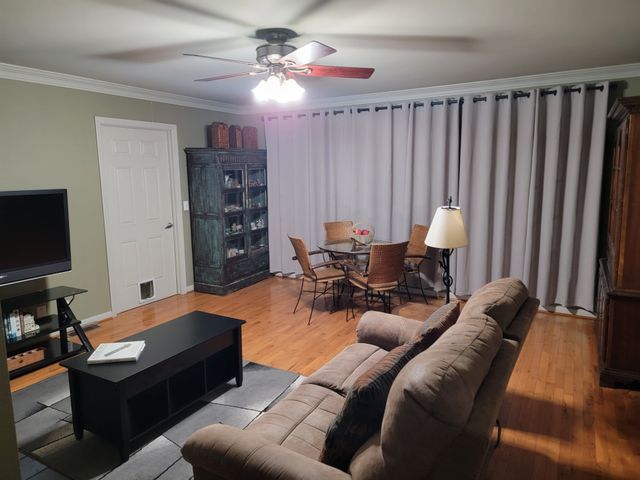 245 Craigmeade Dr, Nashville, TN 37214