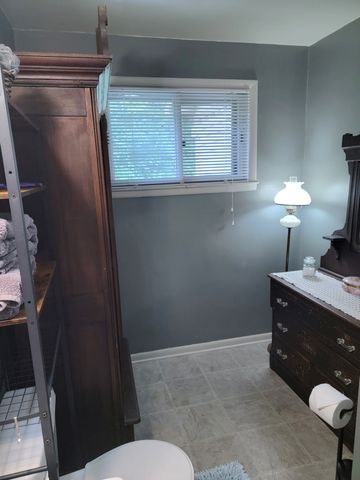 245 Craigmeade Dr, Nashville, TN 37214