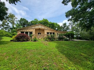 245 Craigmeade Dr, Nashville, TN 37214