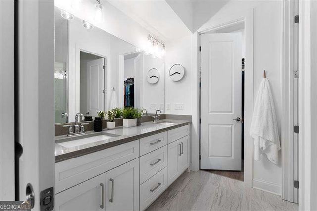 409 Burgundy Way, Woodstock, GA 30188